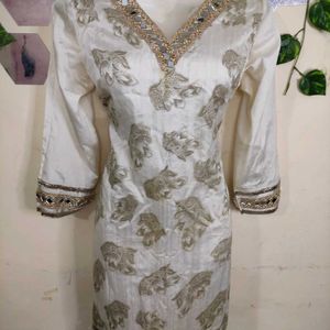 🤍 Pretty White Printed Kurta