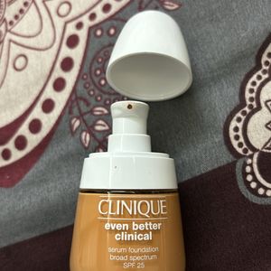 Clinique Even Better Clinical Serum Foundation