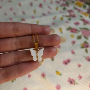 White Butterfly Pendant - Never Used