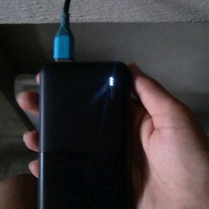 New Power Bank In Fast Charging