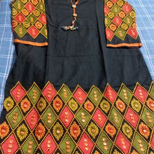 Heavy Embroidery And Beautiful Black Kurti