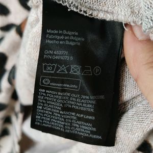 H&M Animal Print Sweater in S