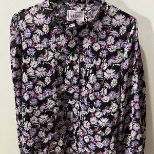 KIBO Floral top