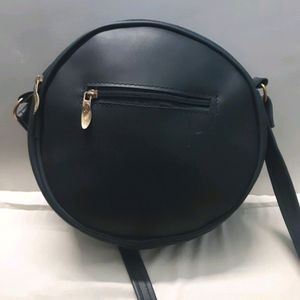 Beautiful Round Sling bag