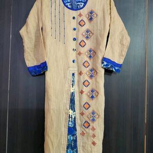 Beige And Blue Back Kurta