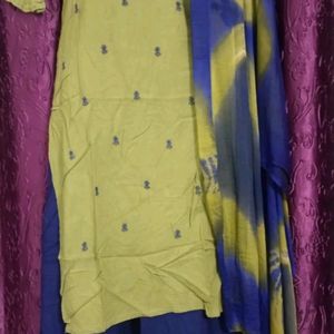 Kurta Set With Dupatta And Korean Earings