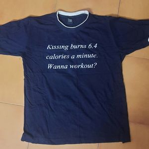 Kiss Wording T Shirt | Navy Blue