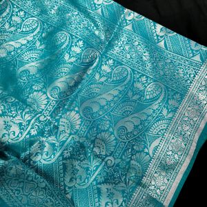 Beautiful Silk Saree (Blue/Sea Green)