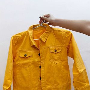 Yellow 🟡 Mustered Jacket Perfect In Winters