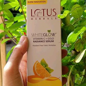 Unused Lotus Vitamin C + Gold Radiance Serum