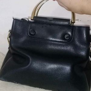 Black Handbags