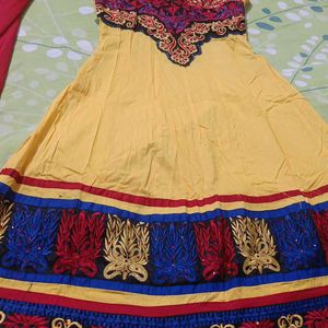 Yellow Embroidered Kurta Set For Women