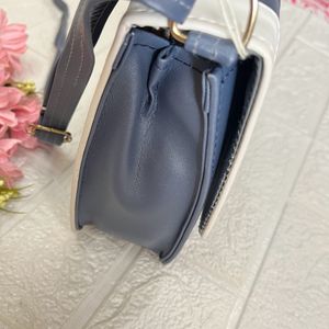 Ash blue sling bag