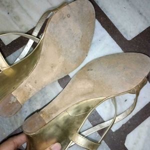 Golden Girlish Heels