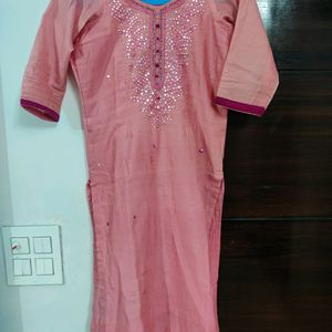 Pink Kurta Vid Dupatta