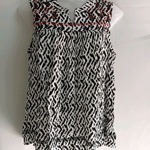 Abstract Print Sleeveless Top