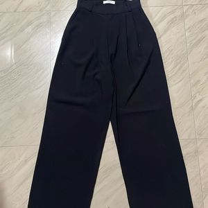 Black Highwaist Trouser