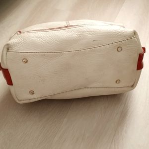 Daks 100% Original Genuine Leather Cream / Red Bag