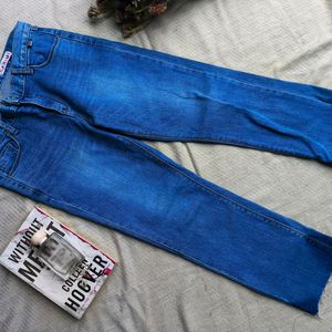 Mid Waist Jeans