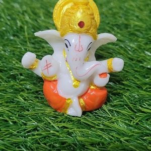 Small Ganesh Showpiece