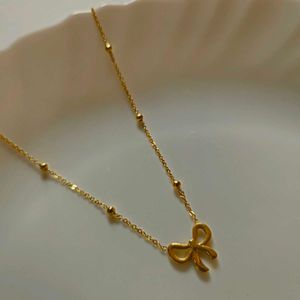 Trending Cute Bow necklace