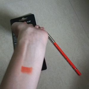 Myglam Kajal And Bonjour Lip Liner