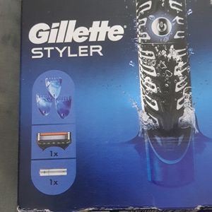 Gillette Convertible Trimmer + Shaver