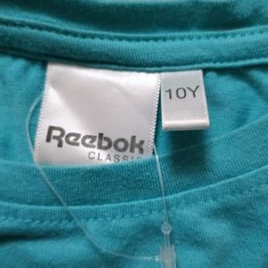 Rebook tshirt For Girls