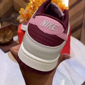 Nike Casual Sneakers