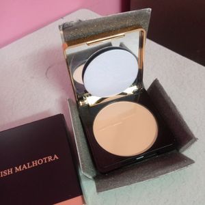 Manish Malhotra Compact Powder