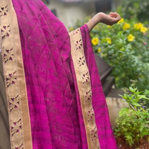 Saree With Blouse