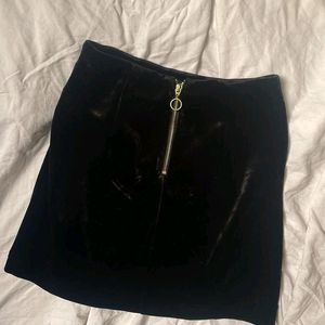 H&M Black Velvet Skirt