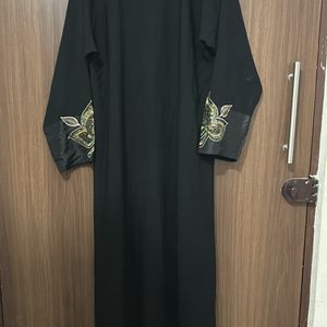 Dubai Abaya