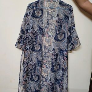 Shrug Printed NWOT