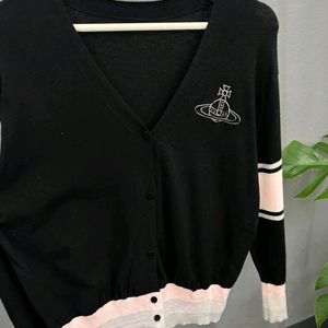 Pinoea Sweater