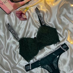 Victoria Secret Rhinestone Bra With Penty Set