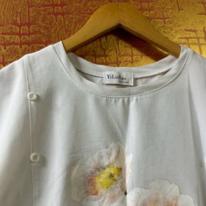 Women’s White Colour Top