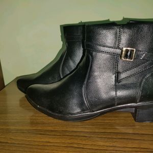 Trase Black Boots