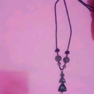 Black Handmade Necklace fashion jewellery for Girl