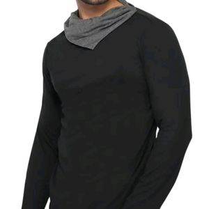 GLITO Colorblock Men Cowl Neck Black T-Shirt