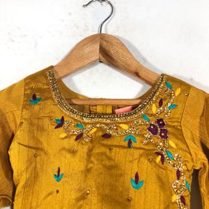 Mustard Yellow Embroided Lehanga Set(Girl’s)