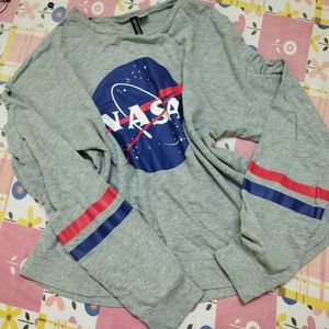 H&M NASA PRINTED LONG SLEEVES SWEATSHIRT💥