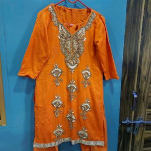 Pakistani Suit 400 Only