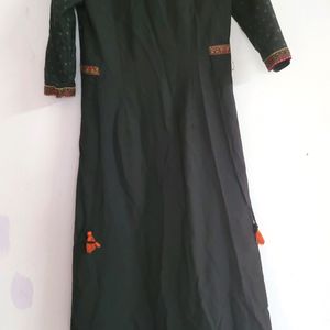 W Brand Black Gold Kurta. Size XS