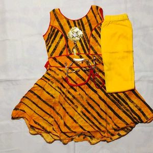 Girls Frock 2-4 Years Age 🧡(NEW PRODUCT)