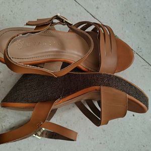 Brown Wedges