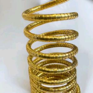 Top Trending Spiral Bangle Bracelet