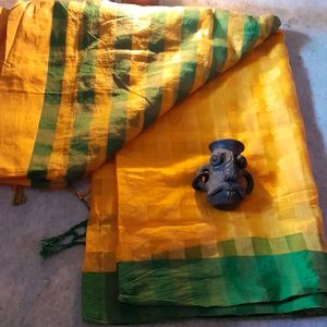 Beautiful Aristocrat Green And Yellow Combination Saree