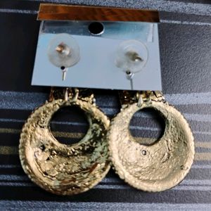 Set Of 4 Metal Earings