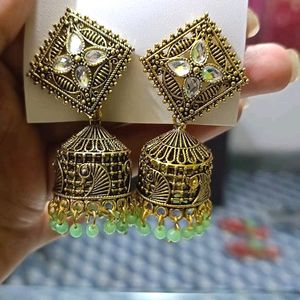 Beautiful Jhumka